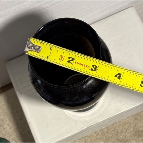 Vintage 1955 Christ Church Sarnia Black Glass Vase 7" Tall - Picture 9 of 9